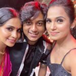 Samyuktha Shanmughanathan Instagram – Grand finale kinda weekend with my faves @actress_ramyapandian @aajeedh_khalique ♥️🤗