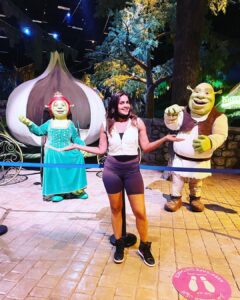 Samyuktha Shanmughanathan Instagram - Dxb day 4 a little shopping, a little asumement parking , a little girls nighting 🤩 perf ♥️🤗