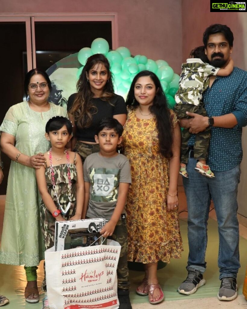 Samyuktha Shanmughanathan Instagram - Thank you for all ur love and wishes for Rayan ‘s 6th bday ! How time flies ! Can’t believe he’s gotten so big, scroll for few pics when he was so little🥰 Watch the video where I organize everything but forget the knife, and make the kiddies to sing again to buy time 😂😂 some epic moments. Thank you thank you thank you much for all the love, means sooo much to both of us ♥️