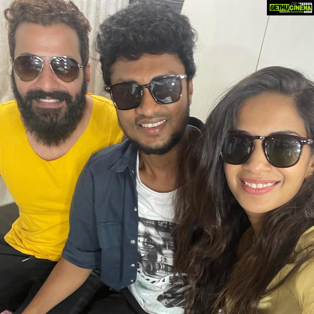 Samyuktha Shanmughanathan Instagram - It’s been an amazing journey with you partner @jithanramesh_official ! Thank you @manichandra_official for being so awesome and patient. Best team ever to work with ♥️ . And it’s the finale.