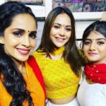 Samyuktha Shanmughanathan Instagram – VIP! Tea kadai Raja naanga 😁