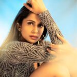 Samyuktha Shanmughanathan Instagram - Monday ready 😎happy last week of July guys!! Kill it 🔥 📸 @v.s.anandhakrishna
