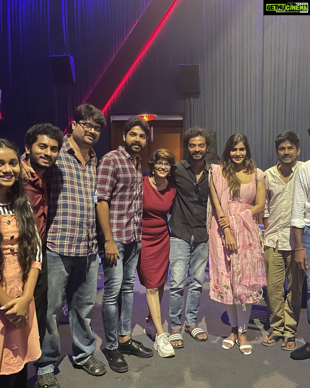 Samyuktha Shanmughanathan Instagram - #anantham press meet ♥️ @directorpriya.v mam has created magic! Check out the premiere on 22nd April on zee5 app. Pls share and show us some love 💕 💕