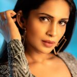 Samyuktha Shanmughanathan Instagram - See the beauty in everything..Begin with yourself ❤️ 📸 @v.s.anandhakrishna