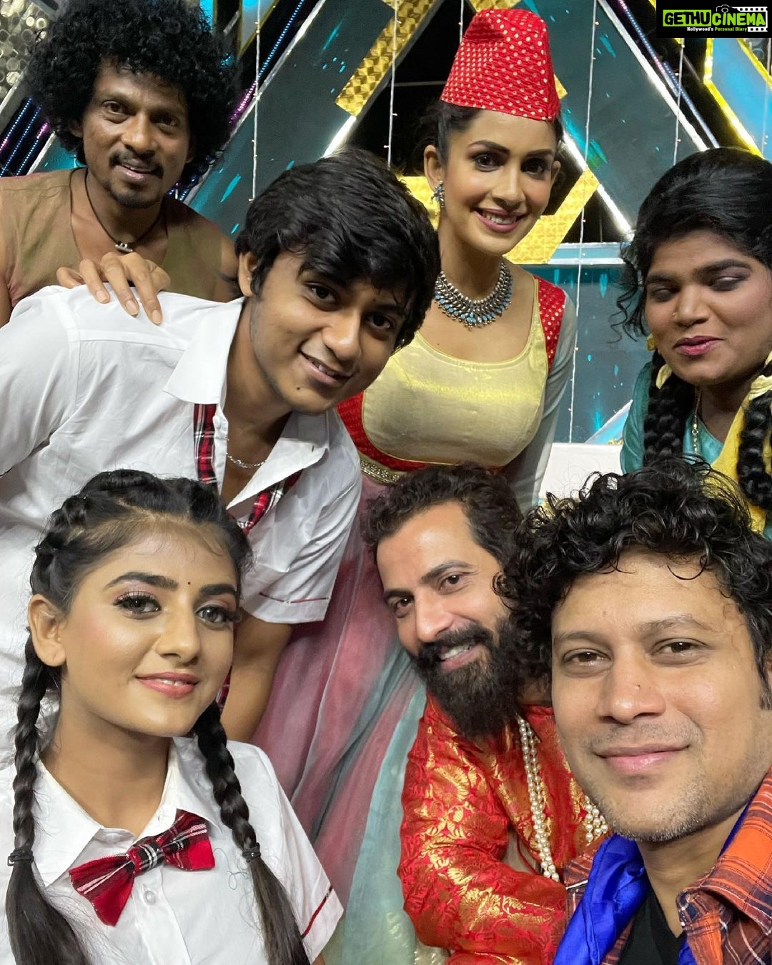 Samyuktha Shanmughanathan Instagram - Bb Jodigal 🥰