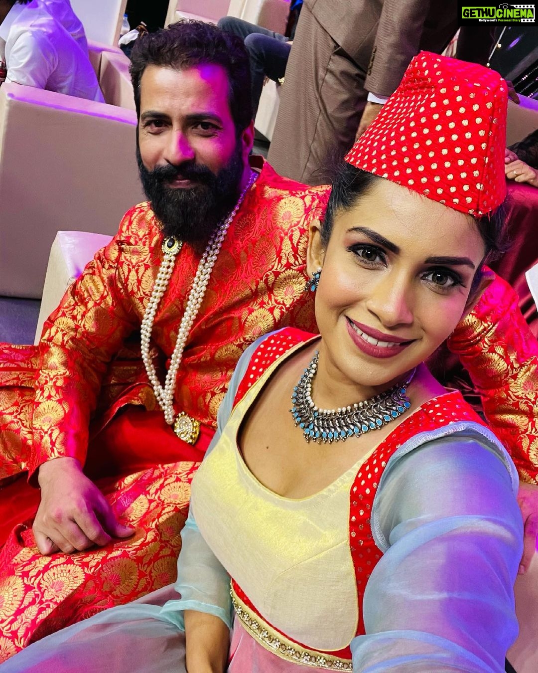 Samyuktha Shanmughanathan Instagram - Bb Jodigal 🥰