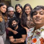 Samyuktha Shanmughanathan Instagram - One with the crew ♥️