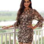 Samyuktha Shanmughanathan Instagram - Chic is :being a little bit better everyday ♥️