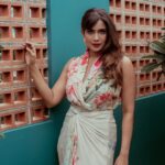 Samyuktha Shanmughanathan Instagram - Vacation state of mind @shilpavummiti @prakatwork @motwanikiara @imthefashionfellow