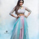 Samyuktha Shanmughanathan Instagram – Shy type 

Concept / show producer 
: Shamini Shankar @shamini_shankar_official 

Photography : Jenovin
@crackjackphotography

Costume by : Ester Rani 
@thorkal_couture_official
 
Makeup & hair : Krish @krish_makeovers

Jewellery: Jazz
 @chennai_jazz

Location : Novotel omr @novotelchennaiomr