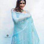Samyuktha Shanmughanathan Instagram – Shy type 

Concept / show producer 
: Shamini Shankar @shamini_shankar_official 

Photography : Jenovin
@crackjackphotography

Costume by : Ester Rani 
@thorkal_couture_official
 
Makeup & hair : Krish @krish_makeovers

Jewellery: Jazz
 @chennai_jazz

Location : Novotel omr @novotelchennaiomr