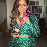 Samyuktha Shanmughanathan Instagram – Thank you @she_awards for ‘versatile face of the year’ ♥️
Such a fun evening 🤗