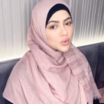 Sana Khan Instagram - Today is the day of Arafat in Saudi Arabia n yes we can fast even today and Tom (as per india) or just Tom. These are some duas u can make and obviously anything n everything u want from Allah swt. Another day another opportunity to change our lives 🤲🏻 #sanakhan #anassaiyad #arafat #hajj #allahuakbar