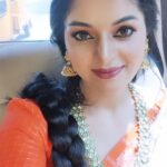 Sanam Shetty Instagram - Reel en route 🧡 . . . 📸 @_sindhufashions_ @rithuzmakeupartistry @rangoli_photography @chennai_jazz @sindhuelangovan06 @sindhukruthika #bts #onam #sneakpeek #kantara #keralastyle #comingup