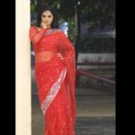 Sanam Shetty Instagram - Welcome the weekend in style 💃 . . . Outfit @_sindhufashions_ Photography @arunprasath_photography MUH @rithuzmakeupartistry Styling @sindhukruthika @sindhuelangovan06 #happyweekend #red #organza