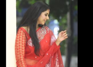 Sanam Shetty Instagram - Welcome the weekend in style 💃 . . . Outfit @_sindhufashions_ Photography @arunprasath_photography MUH @rithuzmakeupartistry Styling @sindhukruthika @sindhuelangovan06 #happyweekend #red #organza