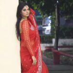 Sanam Shetty Instagram - Happy evening ❤️ . . . Clicks @arunprasath_photography Outfit @_sindhufashions_ MUH @rithuzmakeupartistry Styling @sindhukruthika @sindhuelangovan06 #tgif #eventstyling #organzasaree