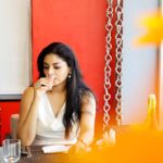 Sanam Shetty Instagram – What’s your favourite drink?

Pc @vivid_impressions__ 

#trendytuesday
