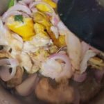 Sanam Shetty Instagram – Naatu kozhi kozhambu 👩‍🍳
Unga vetla enna ? 

#sundayspecial #samskitchen #southindianmenu