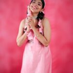 Sanchita Shetty Instagram – My special barbie π
Photography captured by : @tales_by_a πΈπΈ
Beautiful peach pink dress from : @naziasyedofficial
Makeup-hairstyle : @makeup_by_jayanthi
#peace #joy #love #barbie #barbielove #barbiegirl #barbiestyle #specialbarbie #barbiedoll
#sanchita #sanchitashetty #spreadlovepositivity β€οΈ