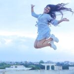 Sanchita Shetty Instagram - Fly high up in the sky 🦋 Photography captured by : @tales_by_a 📸📸 @aaronprince_photography Makeup-hairstyle : @makeup_by_jayanthi #peace #joy #love #one #small #step #can #change #your #life #streetstyle #sunset #keepsmiling #sanchita #sanchitashetty #spreadlovepositivity ❤️