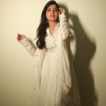Sanchita Shetty Instagram – Happiness can exist only in Acceptance π€
Photography captured by : @aaronprince_photography
Beautiful white salwar from : @naziasyedofficial
Makeup-hairstyle : @makeup_by_jayanthi
#peace #joy #love #salwar
#salwarsuits #pure #white #whitesalwarsuit
#sanchita #sanchitashetty #spreadlovepositivity β€οΈ