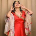 Sanchita Shetty Instagram - Happy Krishna Janmashtami 🙏❤️ May his divine presence always light up your life. Photography captured by : @aaronprince_photography Costume : @naziasyedofficial Makeup-hairstyle : @makeup_by_jayanthi #peace #joy #love #salwar #salwarsuits #red #happykrishnajanmashtami #krishnajanmashtami #krishnaconsciousness #harekrishna #krishna #krishnalove #radhekrishna #radhe #radheradhe #krishnakrishna #sanchita #sanchitashetty #spreadlovepositivity ❤️