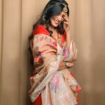 Sanchita Shetty Instagram - Happy Krishna Janmashtami 🙏❤️ May his divine presence always light up your life. Photography captured by : @aaronprince_photography Costume : @naziasyedofficial Makeup-hairstyle : @makeup_by_jayanthi #peace #joy #love #salwar #salwarsuits #red #happykrishnajanmashtami #krishnajanmashtami #krishnaconsciousness #harekrishna #krishna #krishnalove #radhekrishna #radhe #radheradhe #krishnakrishna #sanchita #sanchitashetty #spreadlovepositivity ❤️
