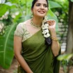 Sanchita Shetty Instagram - Happy Onam 🌺🌼🌸🪷 Photography 📸📸 : @aaronprince_photography Wardrobe: Makeup & Hair : @isanchitaa 💃💃 #peace #joy #love #saree #sareelove #halfsaree #festival #festivevibes #onam #sanchita #sanchitashetty #spreadlovepositivity ❤️