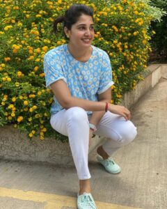 Sandra Amy Instagram - 🦋☘️🌼🌼 Pc:@prajinpadmanabhan 📷📸