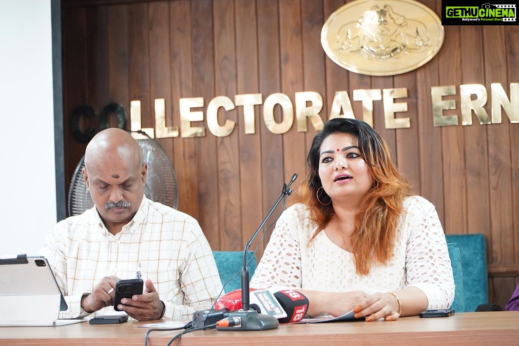 Sandra Thomas Instagram - Happy to be the part of Press meet for road safety awareness organised by @mvd_kerala @sreejithips @keralaroadsafetymission and #firstaid #roadsafety #safety #safetyfirst #drivesafe #road #car #drive #driving #cars #safedriving #accident #dashcam #staysafe #accident #traffic #safetytips #dashcams #roadsafetyzeroaccident #roadtrip #roadsafetyweek #roadsafetyawareness #kerala #india #awareness #roadsafetycampaign #aicamera #auto #trafficrules Collectrate