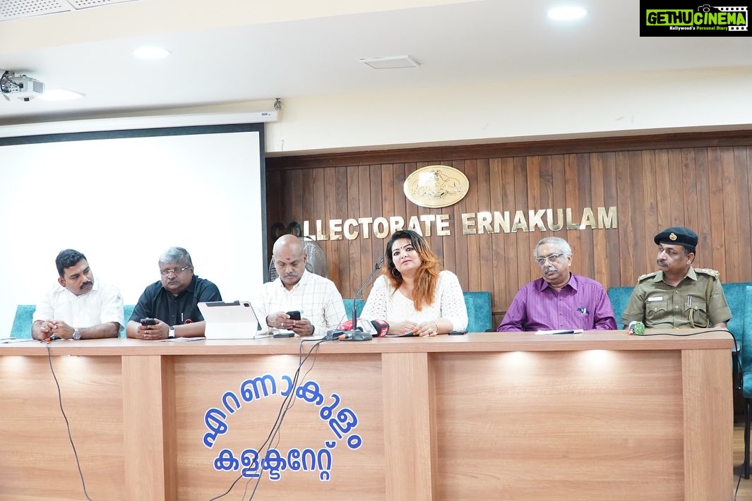 Sandra Thomas Instagram - Happy to be the part of Press meet for road safety awareness organised by @mvd_kerala @sreejithips @keralaroadsafetymission and #firstaid #roadsafety #safety #safetyfirst #drivesafe #road #car #drive #driving #cars #safedriving #accident #dashcam #staysafe #accident #traffic #safetytips #dashcams #roadsafetyzeroaccident #roadtrip #roadsafetyweek #roadsafetyawareness #kerala #india #awareness #roadsafetycampaign #aicamera #auto #trafficrules Collectrate
