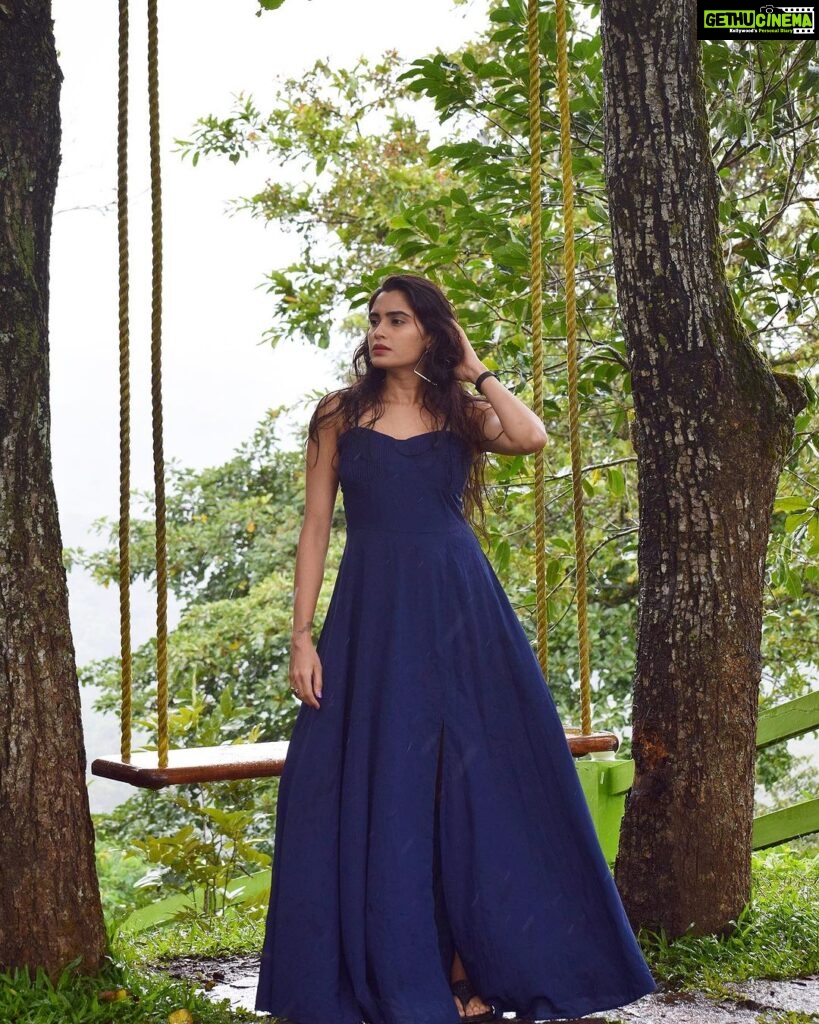 Sangeetha Bhat Instagram - "Adopt the pace of nature. Her secret is patience." #sangeethabhat #sangeethabhatsudarshan #bluegown #naturelover #natureschild #gratitude #grateful #swing Porcupine Castle Resort, Coorg