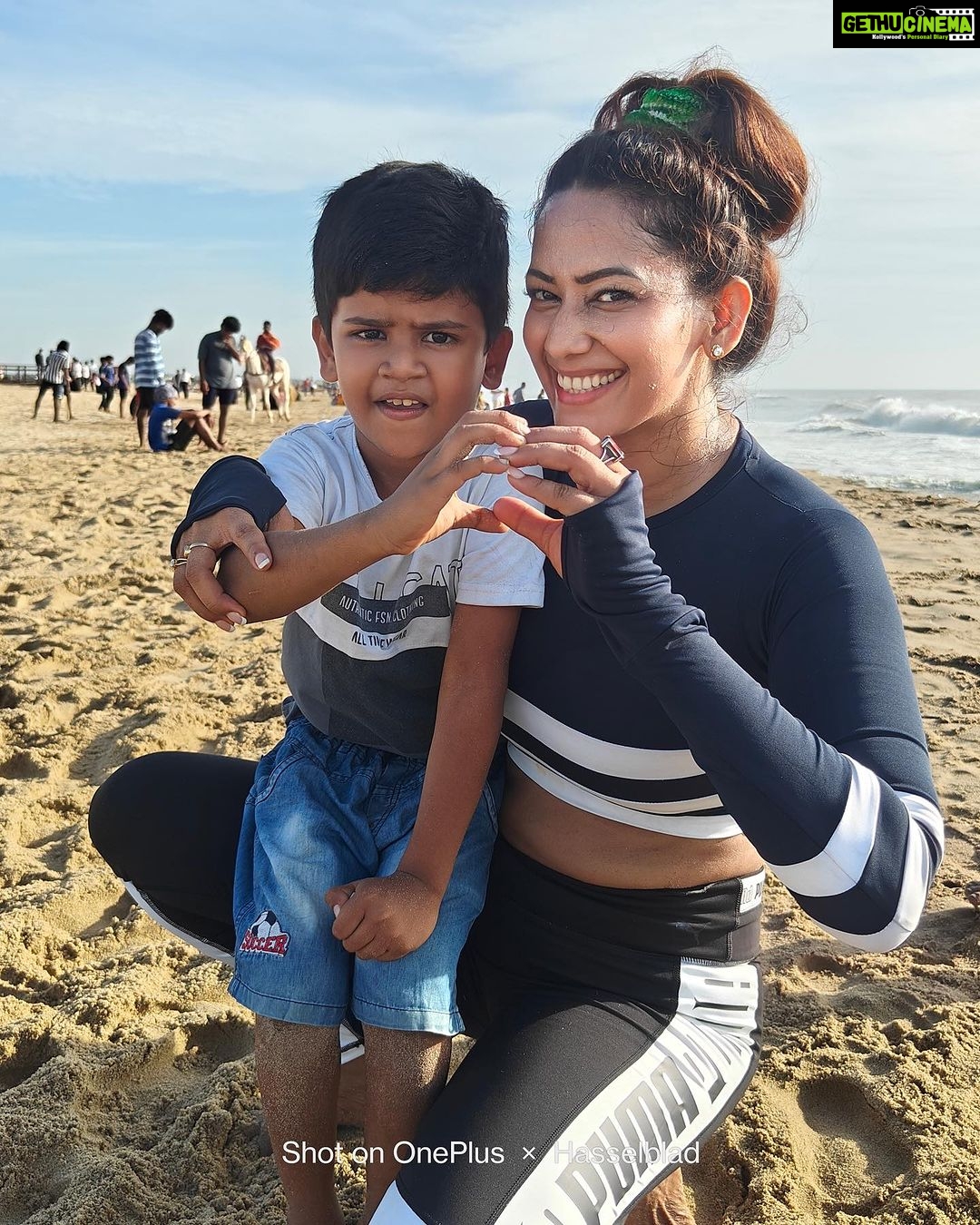 Sanjana Singh Instagram - Spreading love and happiness to everyone is a wonderful sentiment that can make the world a better place. ❤️❤️🙏❤️ Chennai, India