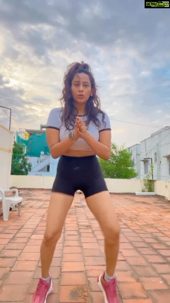 Sanjana Singh Instagram - Daily workout is a gift to your health. It strengthens your body, boosts energy, and uplifts your mood. Embrace the journey to a healthier, happier you! 💪🌞 Working out with your furry companion is pure bliss and an incredible time-pass. 🐶💪 Enjoy the bonding and fun! @shin_chan.0214 ❤