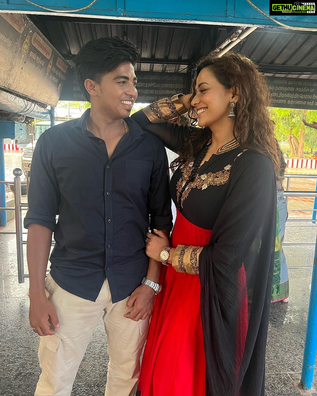 Sanjana Singh Instagram - Shooting for my upcoming Tamil film is taking place in Karaikudi.❤️ #karaikudi @rahulregi20