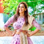 Sanjana Singh Instagram - Life is indeed short, and it's important to make the most of every moment we have. Showing kindness, helping others, and spreading love and happiness can have a profound impact on both our lives and the lives of those around us. Small acts of compassion and support can make a significant difference. Let's strive to create a world where everyone feels valued and cared for. Costume designer @sidneysladen Thiruchi