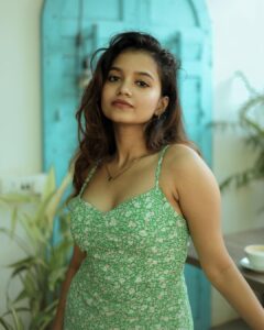 Sanjana Tiwari Instagram - The magic spell you cast 🪄 💕

📸 @snipershotphotography