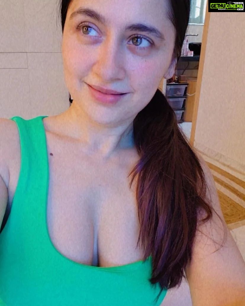 Sanjeeda Sheikh Instagram - Hey there 👋