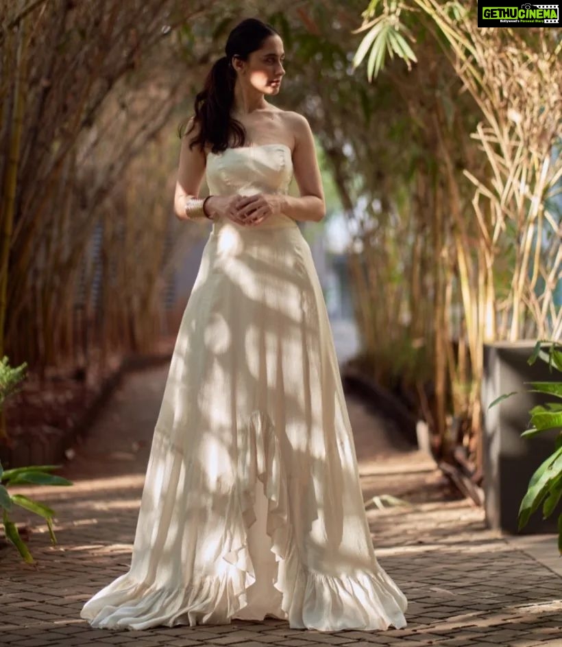 Sanjeeda Sheikh Instagram - @houseofsoh 📷 @dieppj