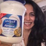 Sarah Jane Dias Instagram – Cause that’s what friends are for 🎵🎶
.
i heart you @positivityangel , you have truly understood that the way to my heart is through my stomach 😂
.
#thatswhatfriendsarefor #bff #bestfriends #gulfie #gulfieforlife