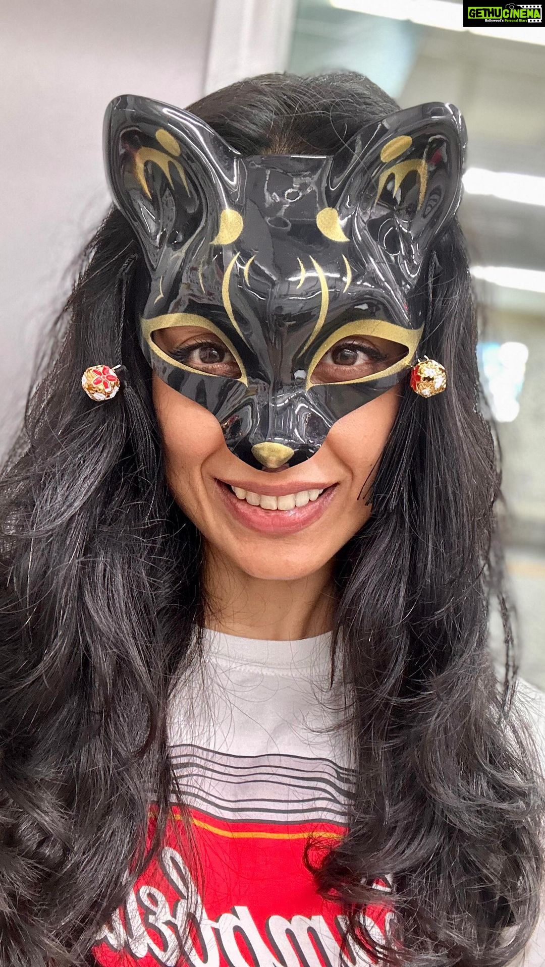 Sarah Jane Dias Instagram - 📍🇯🇵 JAPAN . #japan #japandiaries #japangram #traveldiaries #travelgram #instatravel #trainstagram #matchamochi #mochi #matcha #wheninjapan #instareels #instareel Osaka, Japan 大阪
