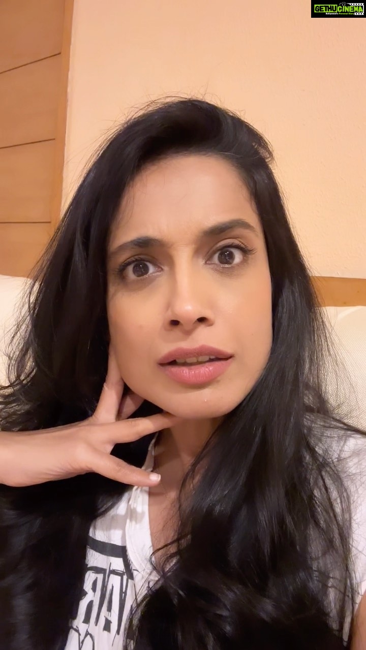 Sarah Jane Dias Instagram - where my howrats at?