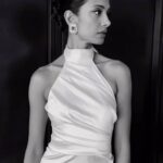 Sarah Jane Dias Instagram - what saying “yes” looks like!!! . #boom #ido #bridal #bridallook #bridalmakeup #instafashion #instareels
