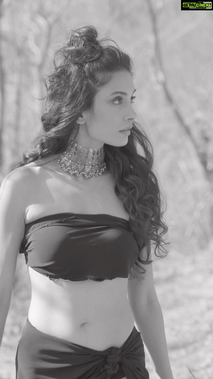 Sarah Jane Dias - 13.1K Likes - NEW MUSIC ALERT!!!
.
In Your Eyes - micumice feat. Sarah Jane, releasing tomorrow, 15th June’23
.
it’s been a while since i had a song release. i hope you listen to it. i hope you watch the video. and i hope it takes you to another planet.
.
stay tuned for links!
.
#newmusic #newmusicalert #singer #musicismylife