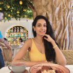 Sarah Jane Dias Instagram - feed me and tell me i’m pretty. . #foodie #foodstagram #italianfood #italian #truffle #cacioepepe #food