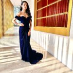 Sarah Jane Dias Instagram - diamonds in bed? why not!?! . #diamonds #luxury #fashion #fashionista #fashiongram #bmw