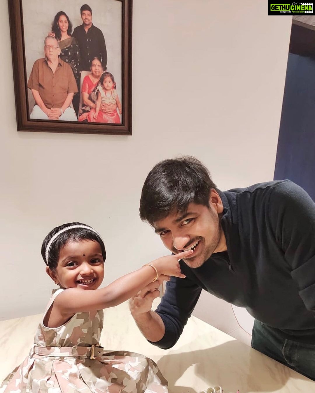 Sathish - 72.3K Likes - Happy Father’s Day 😍❤️😍
#happyfathersday