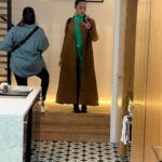 Sayani Gupta Instagram – Thank you @airbnb for this beautiful gift! Such a stunning modern home in the coolest spot in Melbourne!
@australia 

In the beautiful @ampmfashions jacket! 😎