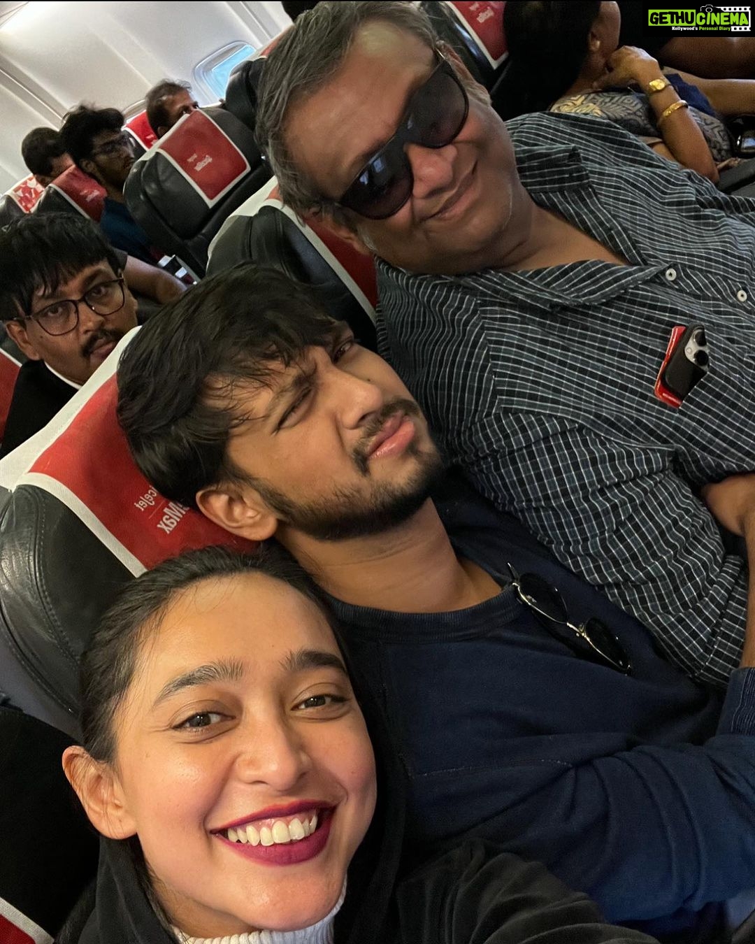 Sayani Gupta Instagram - There are people who you meet in this life who expand your world, your beliefs, your values & horizon just a little more.. leave an impact that go beyond the duration of time you’ve spent with them. I’ve wanted to work with this man.. this giant of a storyteller.. for over a decade. Waited patiently.. and perhaps manifested it ever so subconsciously. And then I got the opportunity to be in his film. And through the process of making this film.. spending time around him.. observing him from close and afar.. I realised what a generous glorious grounded artist actually should look like. KG as we call him.. is an anomaly. His patience, wit, humour, perception, politics, grace, humility, warmth and wisdom tower over one and all. Every day I found myself being ever so moved by the innocence and wonderment this man has.. by how he has this enormous ability to see everything.. watch so intently, while processing everything/everyone with a keen intuitive perception.. his mind sharp as laser but his heart warm, soft and light like a marshmallow! How he canopies over everyone like a father, a brother, a leader.. like a massive Banyan tree whose roots go deeper than what meets the eye. He stands there firm and tall, taking everything in.. facing the storm.. but only exuding warmth like a beam of Sunlight.. like a ray of Hope! Thank you KG for your humanity and the sheer power of your goodness! Happy happy birthday! I love you! We love you! So glad you were born and so grateful that our paths finally crossed! You have my heart. Big bear hug! ❤️ @kgunedited 🎈